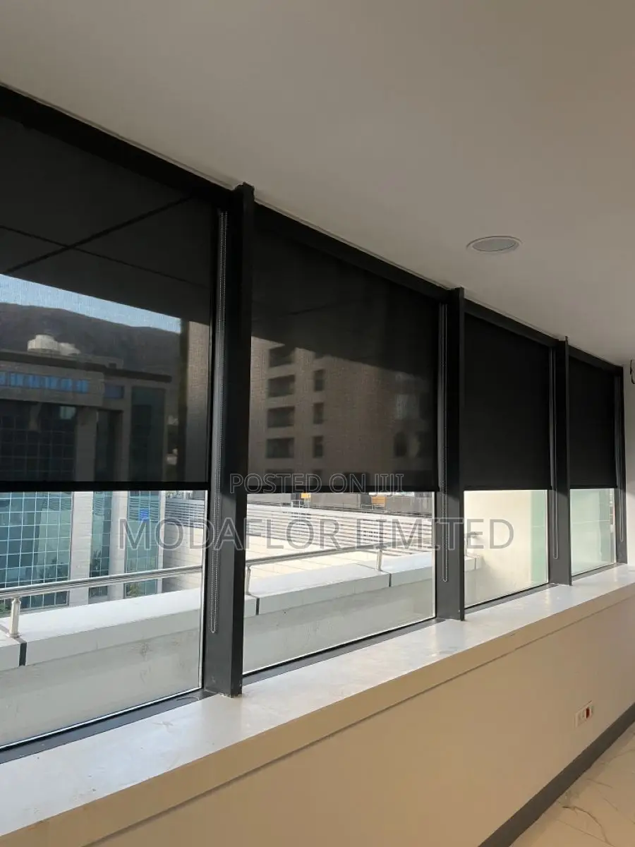 Architectural Grade Sunscreen Blinds