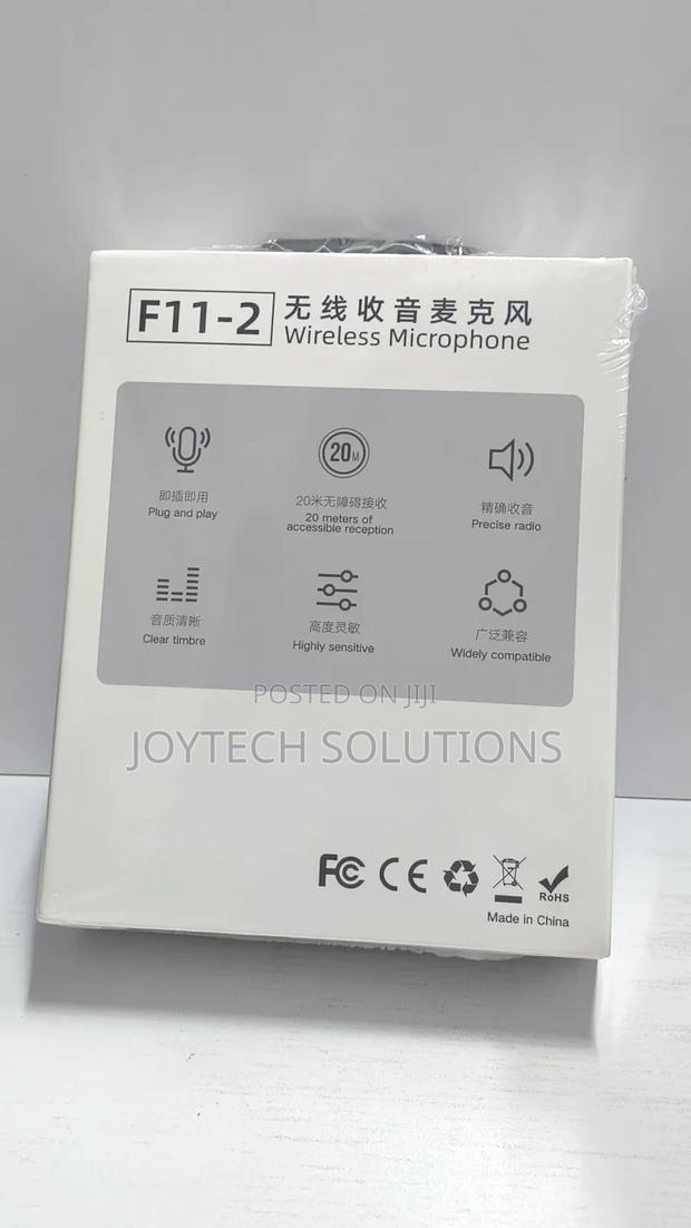 Lavalier Lapel Wireless Microphone Plug and Play With Clear Timbre. - thumbnail 3