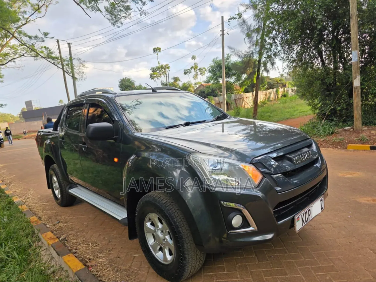Isuzu D-MAX 2018 Gray