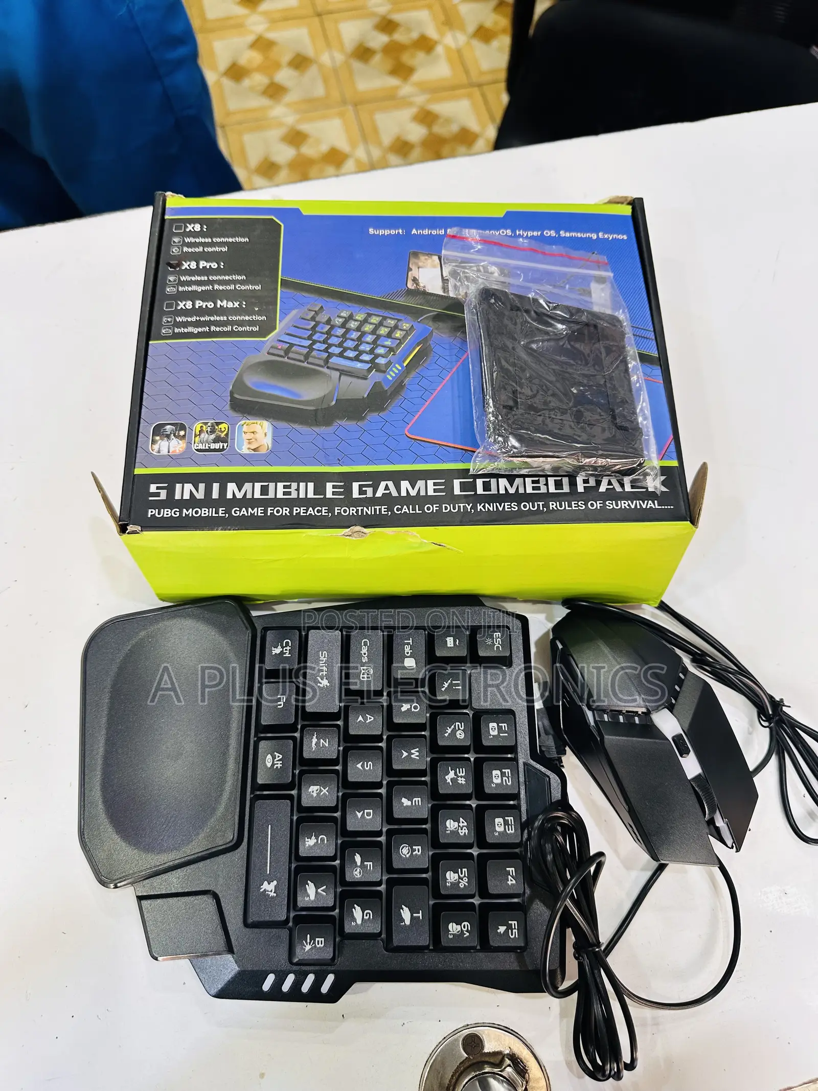 5 in 1half Hand Gaming Keyboard and Mouse Combo