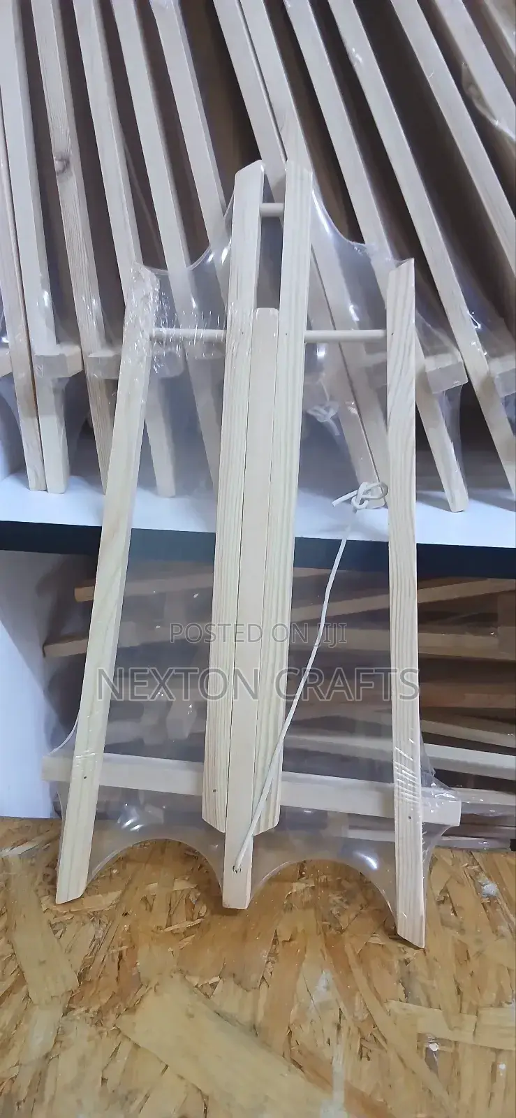 40 Cm Mini Easel Stand