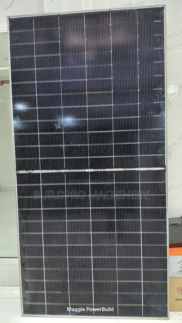 585watts Bifacial Solar Panel - thumbnail 3