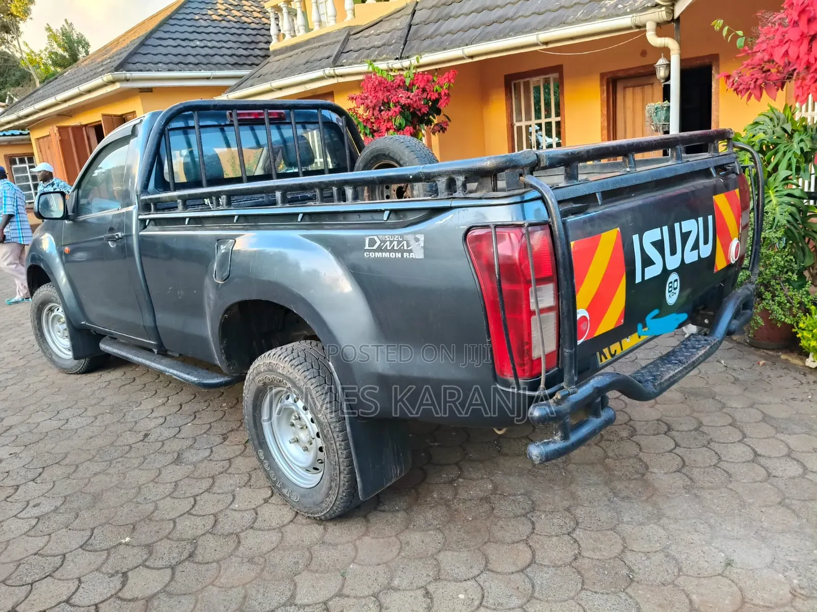 Isuzu D-MAX 2020 Gray
