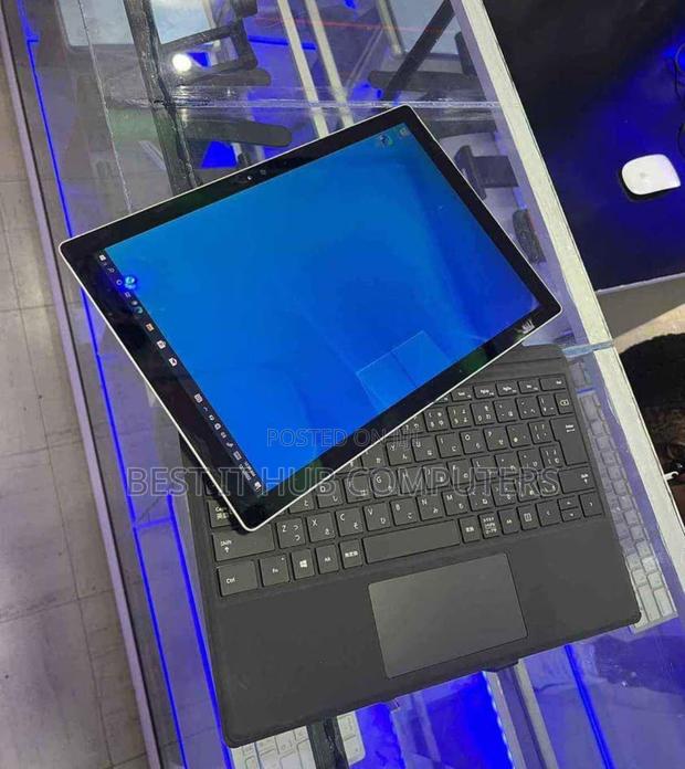 Laptop Microsoft Surface Pro 4 8GB Intel Core i5 SSD 256GB - main view