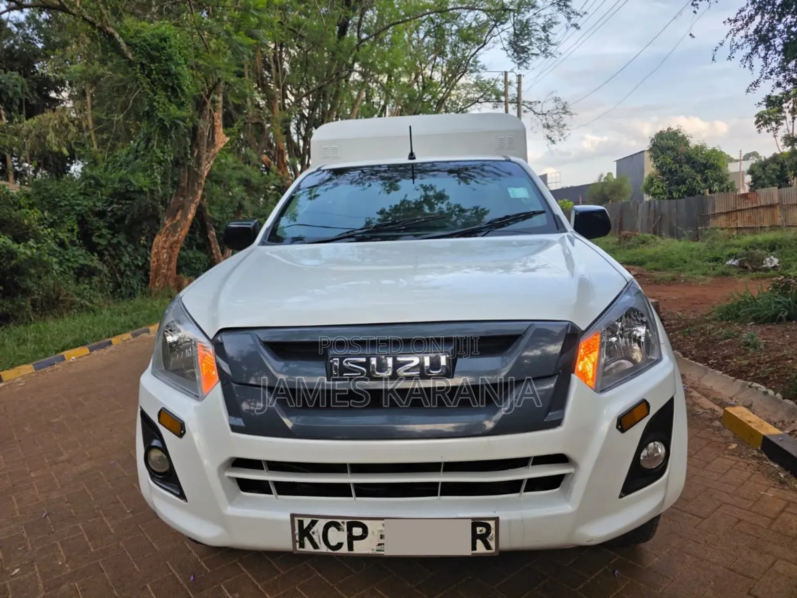 Isuzu D-MAX 2018 White