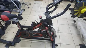 Spin Bike Spinnig Bike Gym Exercise
