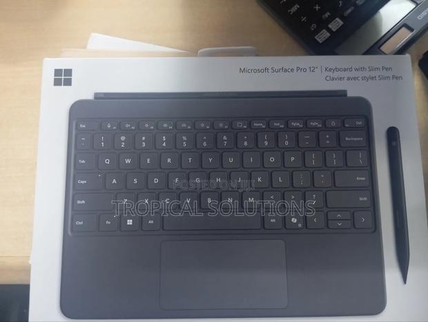 Microsoft Surface Pro 12 Keyboard With Slim Pen - thumbnail 3