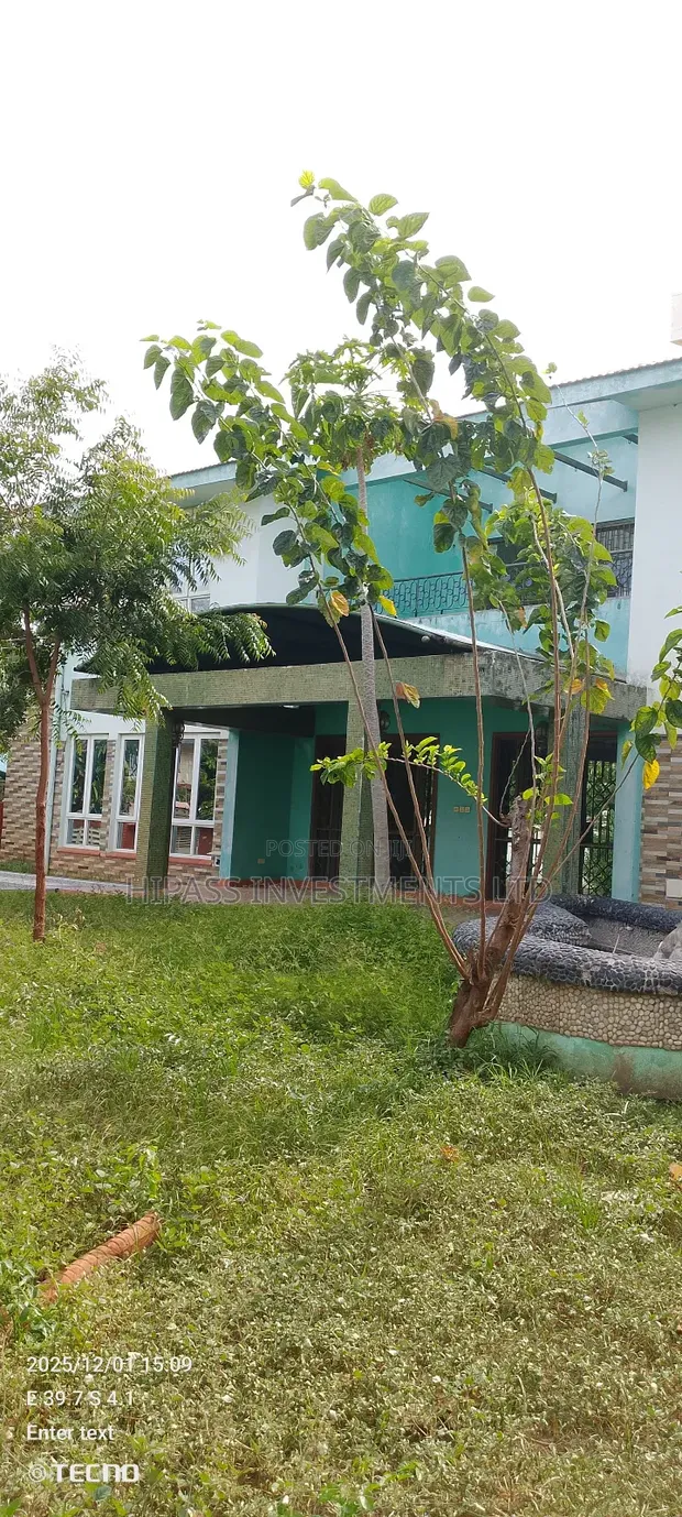 8bdrm Maisonette in State House, Kizingo for sale