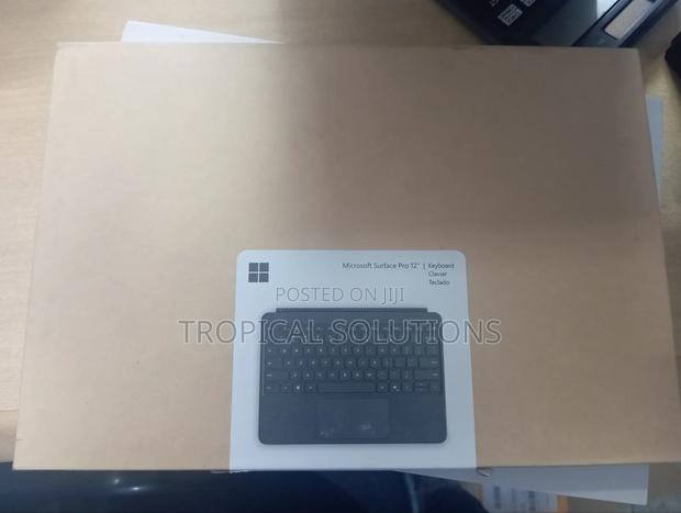 Microsoft Surface Pro Keyboard 12 Backlit Black - main view
