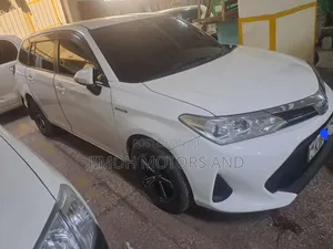 Toyota Corolla Fielder 2018 White