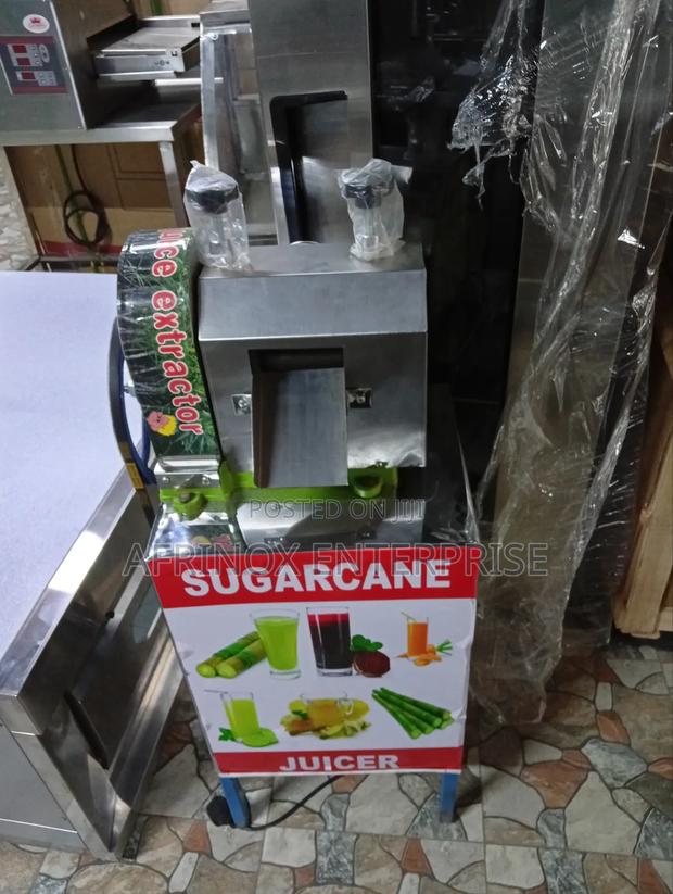 Sugarcane Juicer Machine – Commercial Grade, Ready for Work! - main view