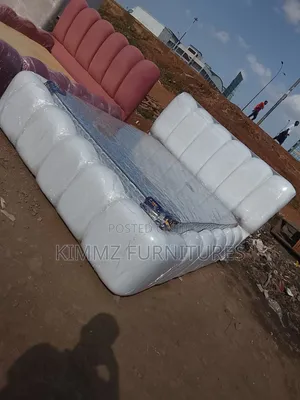Bubble Bed With Mattress