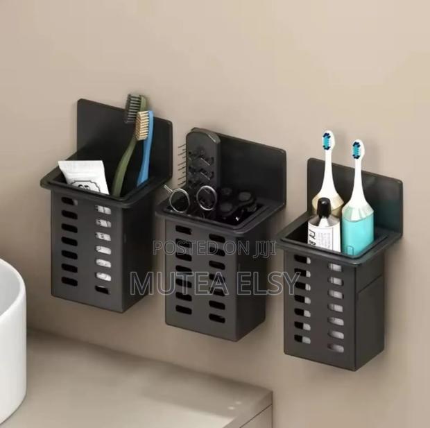 Black White Simple Tooth Brush Holders - thumbnail 6