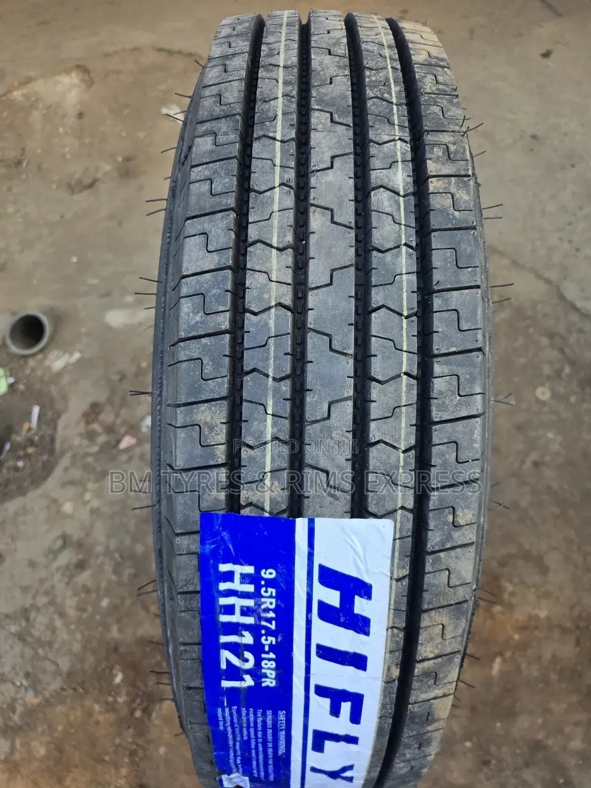 9.5 R17. 5 Hifly Tyres (Highway)