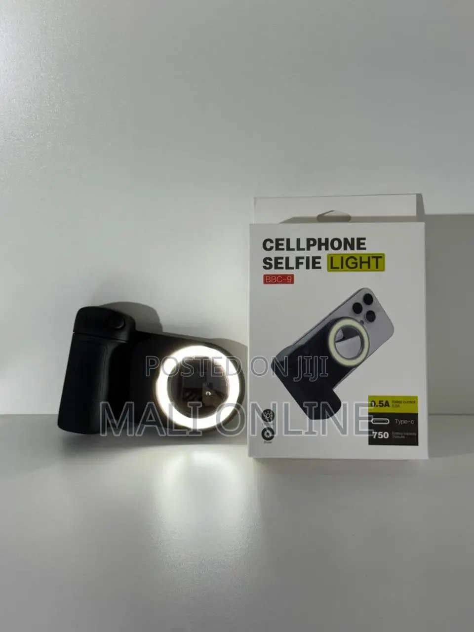Magnetic Phone Holder With Led Fill Light Bluetooth Shutter