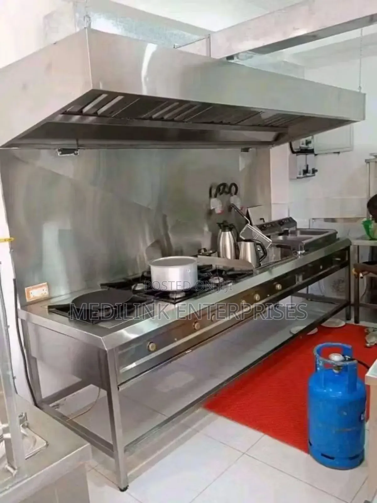 Commercial Kitchen Set Up(Combined Unit+Hood)