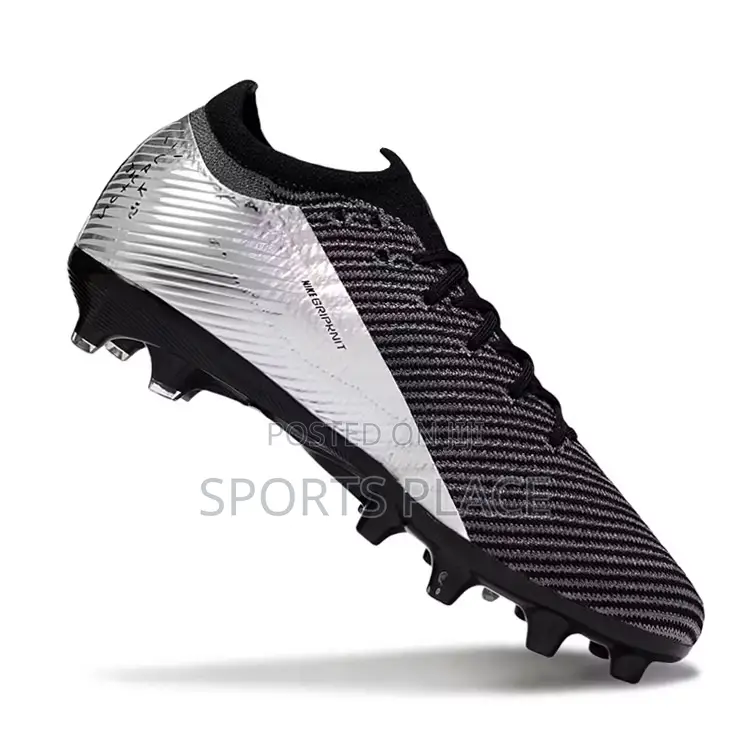 Nike X Travis Scott "Cactus Jack" Soccer Boots - Silver/Black Edition