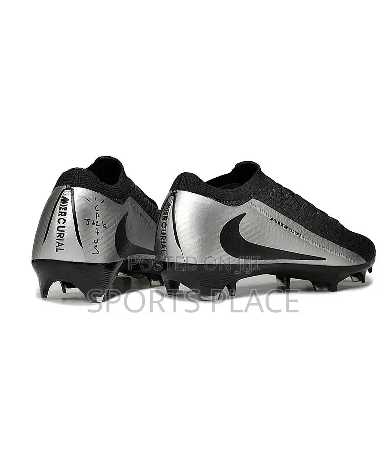 Nike X Travis Scott "Cactus Jack" Soccer Boots - Silver/Black Edition
