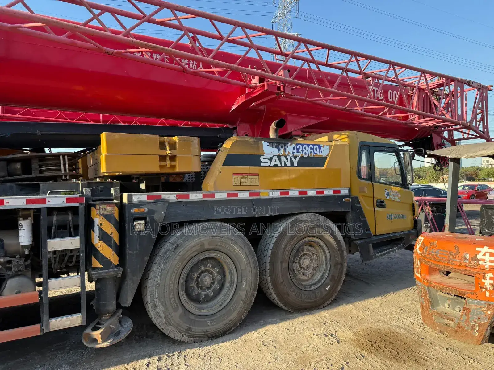 Cranes for Heavy Duty Lifting Accessible