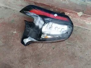 Sienta Taillight Original Xjapan