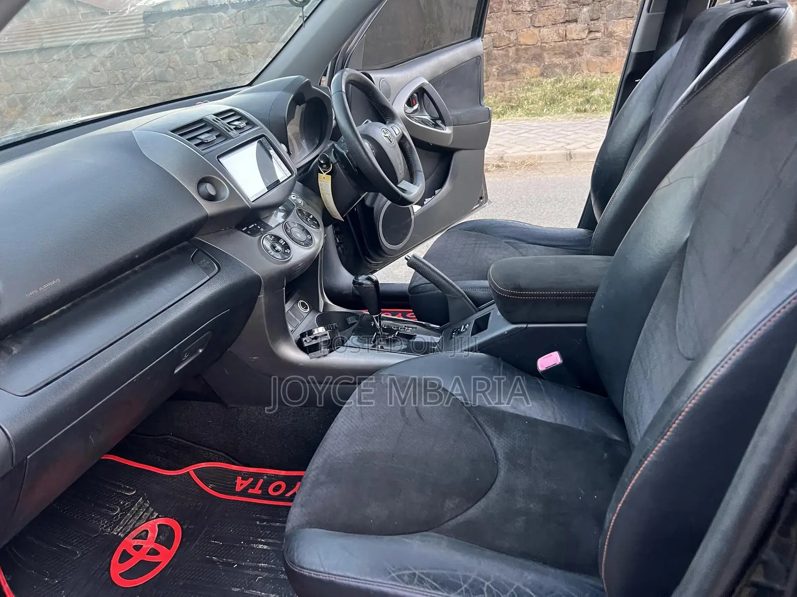 Toyota Vanguard 2013 Black
