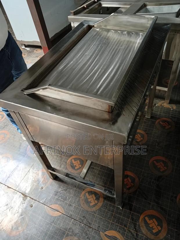 Premium Gas Griddle – Locally Fabricated With Quality Materials! - thumbnail 3