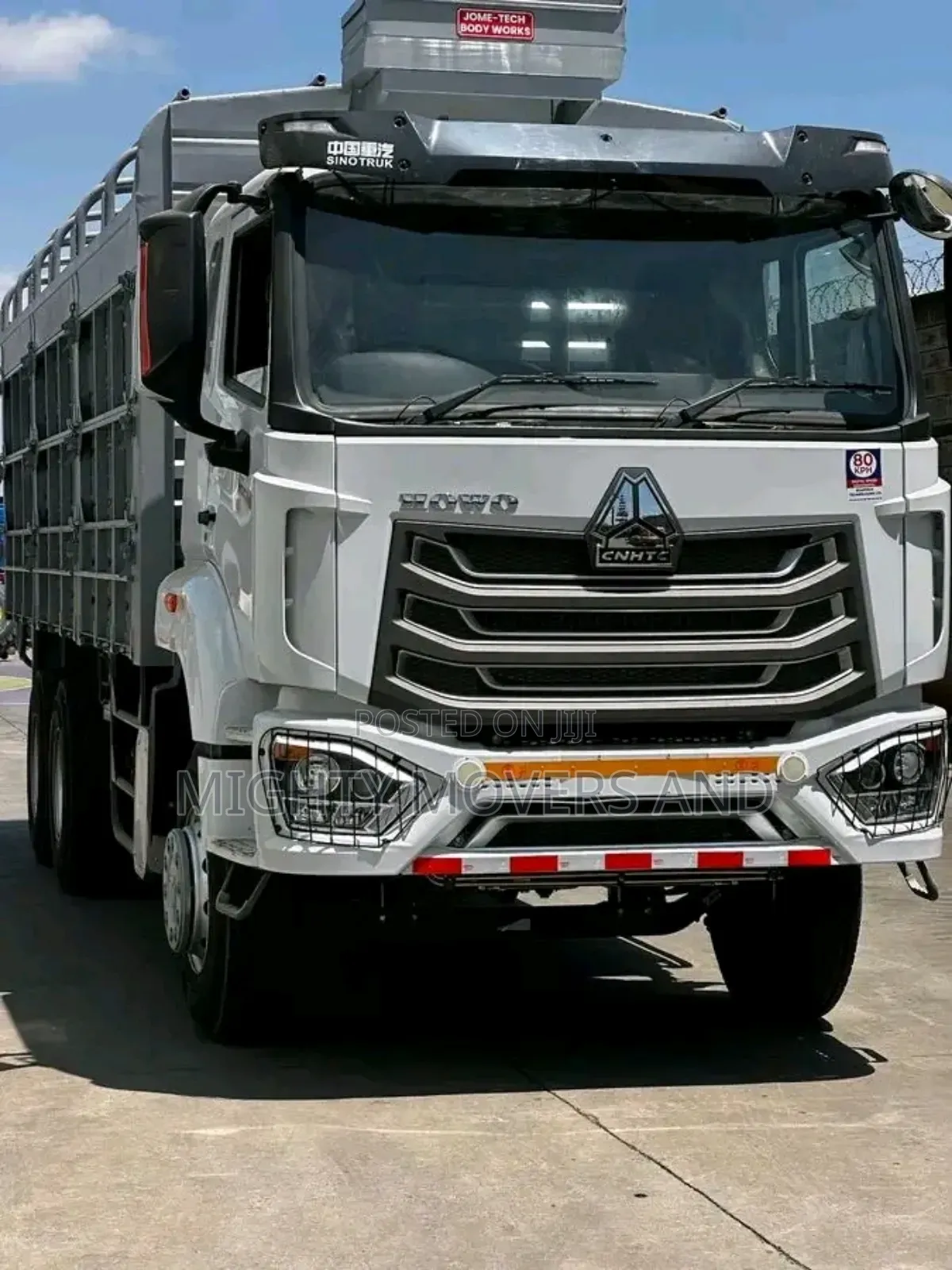 Trucks/Lorries for Transportation and Errands Are Readily Available