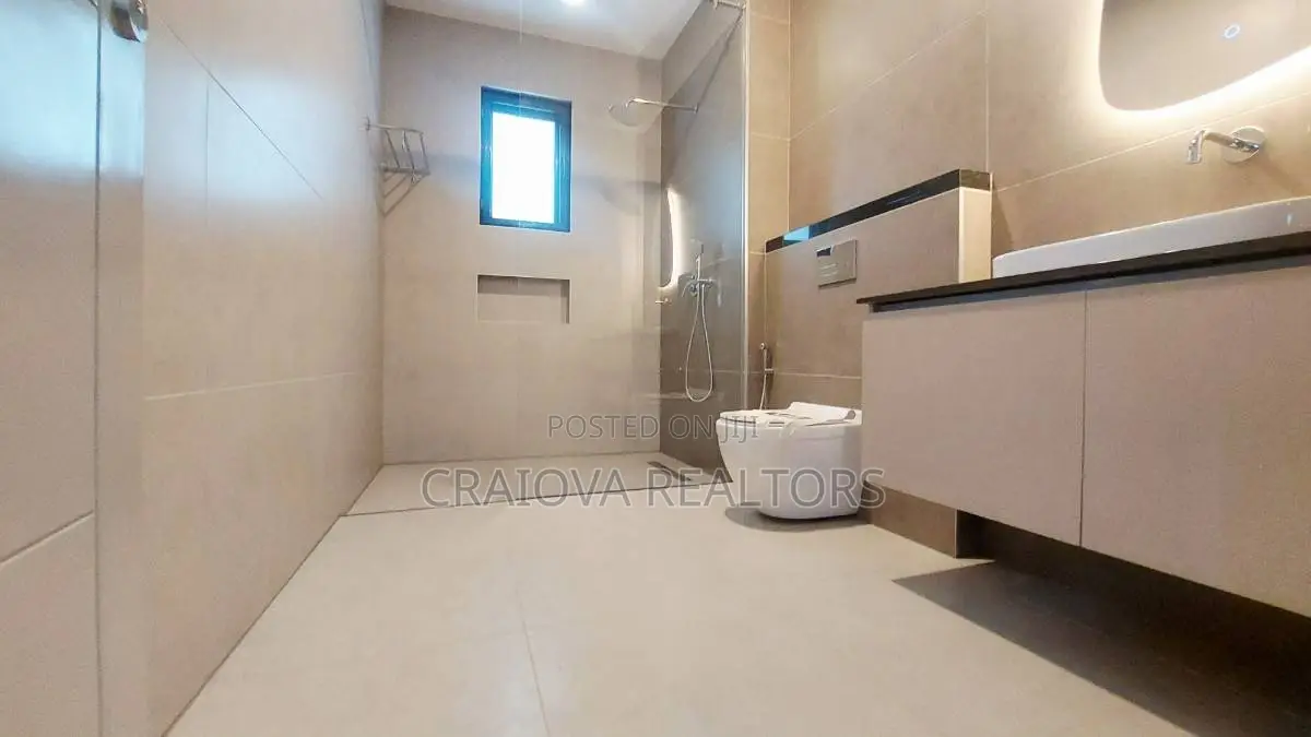 4bdrm Townhouse/Terrace in Langata for sale