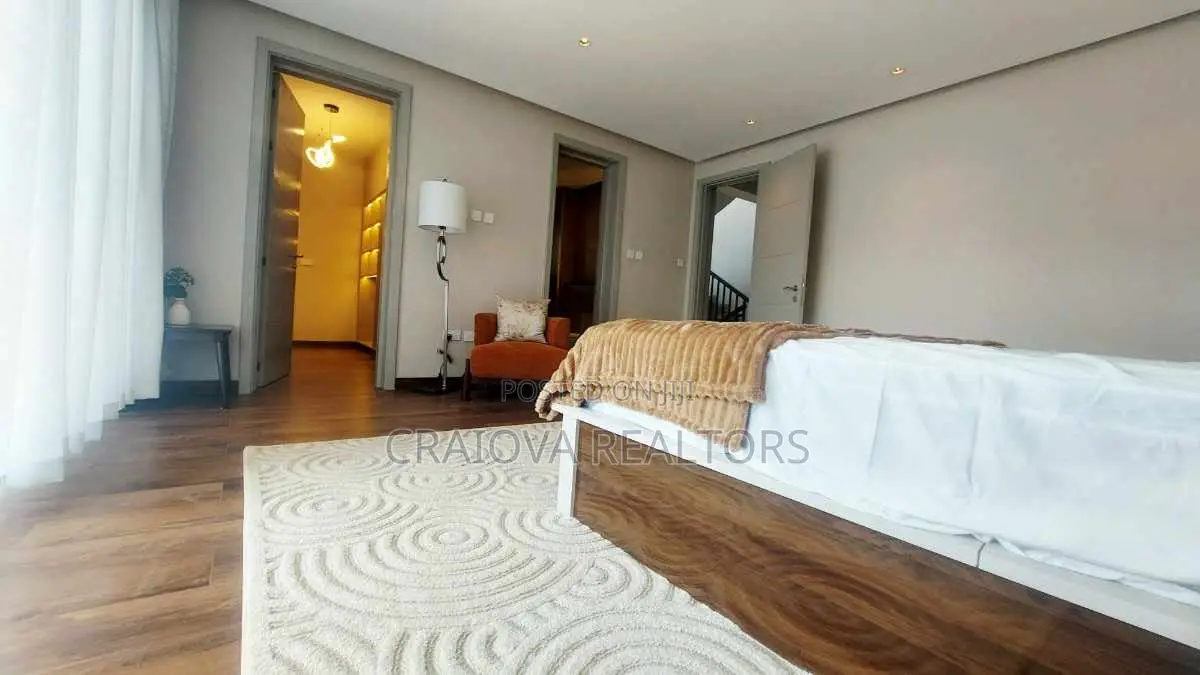 4bdrm Villa in Langata for sale