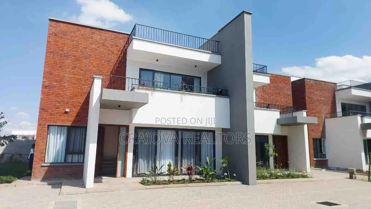 4bdrm Villa in Langata for sale
