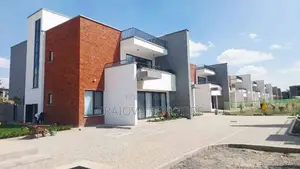 4bdrm Villa in Langata for sale