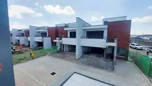 4bdrm Villa in Langata for sale