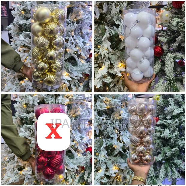 *24pcs Christmas Bubbles* - main view