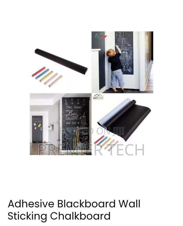Adhesive Black Board Paper With 5 Chalks - main view