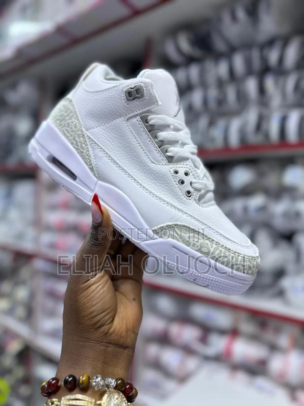 Pure Money Jordan 3 - thumbnail 3