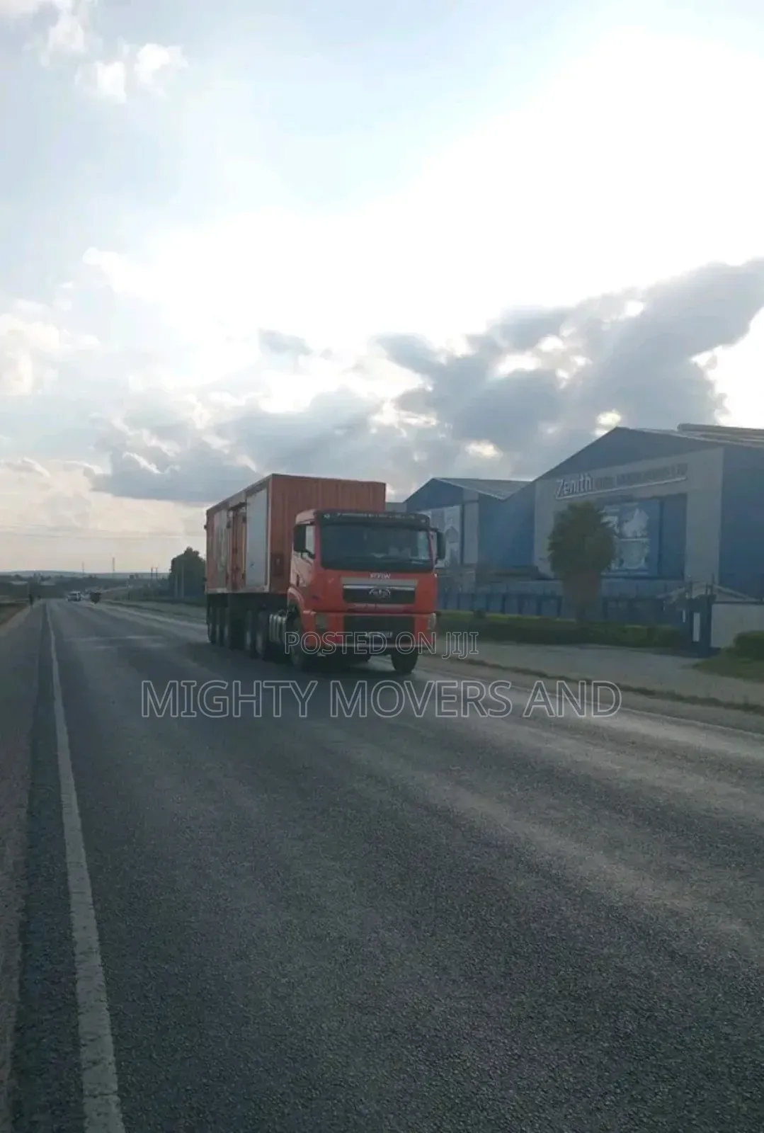 Transit Trailers for Errands and Logistics Services Are Available