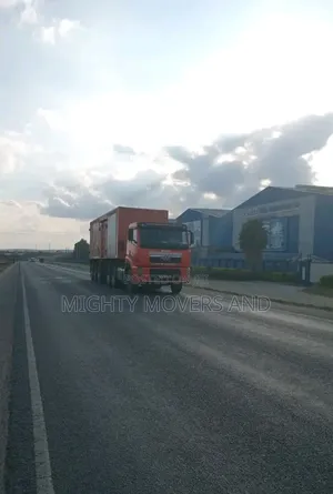 Transit Trailers for Errands and Logistics Services Are Available
