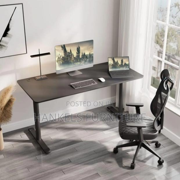 Sturdy Electric Standing Desk 140 Cm - main view