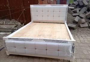 5x6 White Tufted Mocket Bed - Pay on Delivery