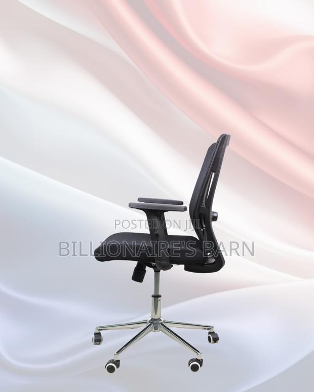 Ergonomic Mid-Back Chair With Chrome Base | Chrome Base, Modern Look