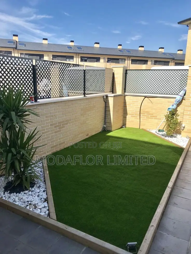 Artificial Grass Carpet for Patios _ Uv Resistant Turf
