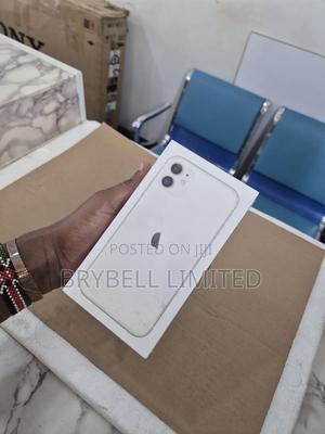 New Apple iPhone 11 128 GB White - thumbnail 2