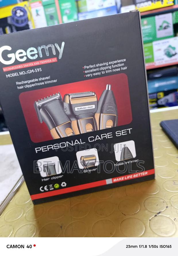 Portable Geemy Shaver and Trimmer