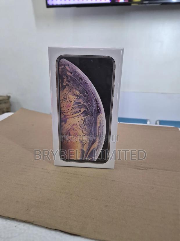 New Apple iPhone XS Max 256 GB Gold - main view