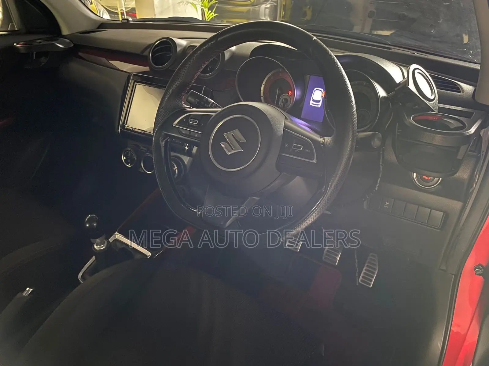 Suzuki Swift 2018 Red