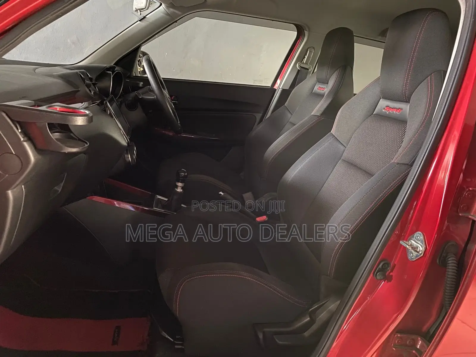 Suzuki Swift 2018 Red