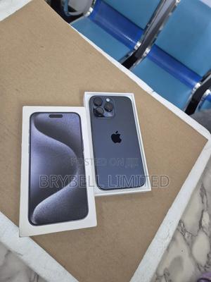 Apple iPhone 15 Pro Max 256 GB Blue - thumbnail 2