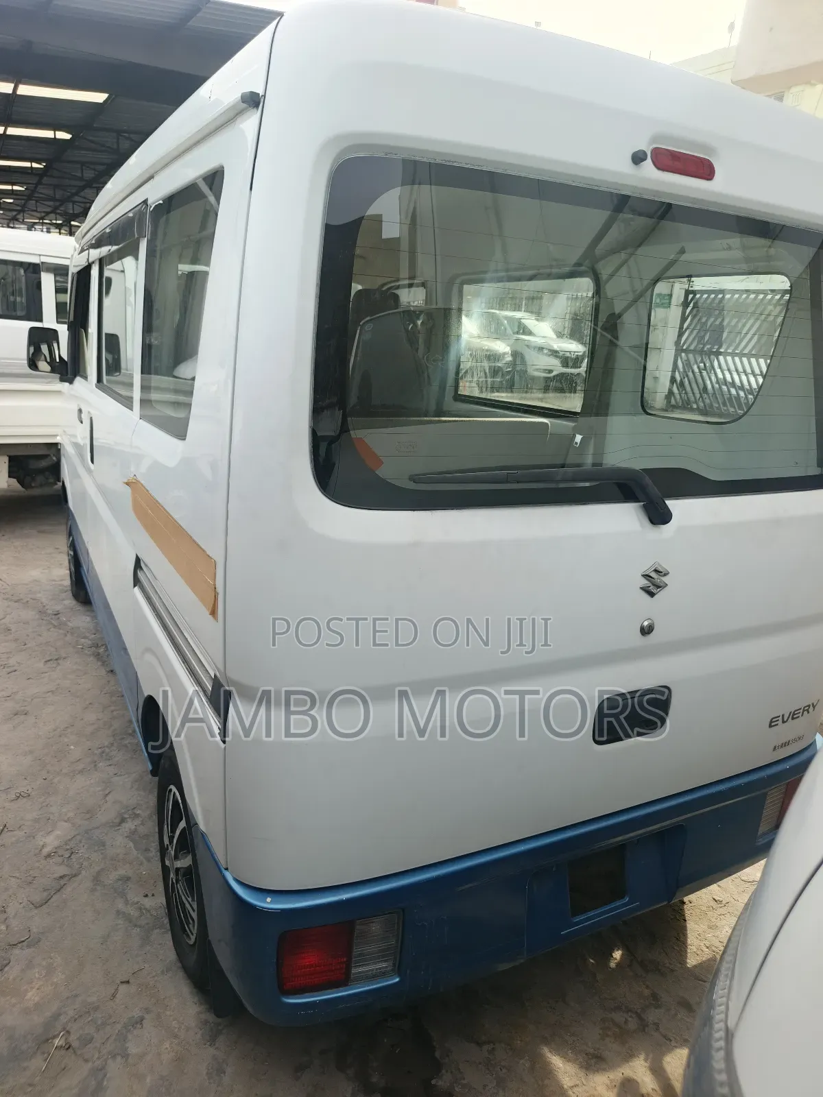 Suzuki Every 2019 White