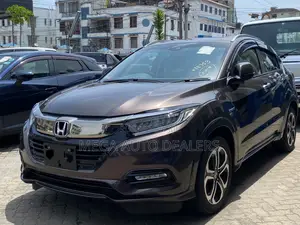 Honda Vezel 2018 Brown
