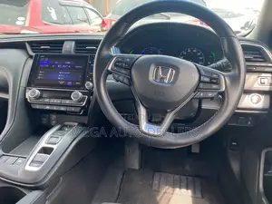 Honda Insight 2019 Red